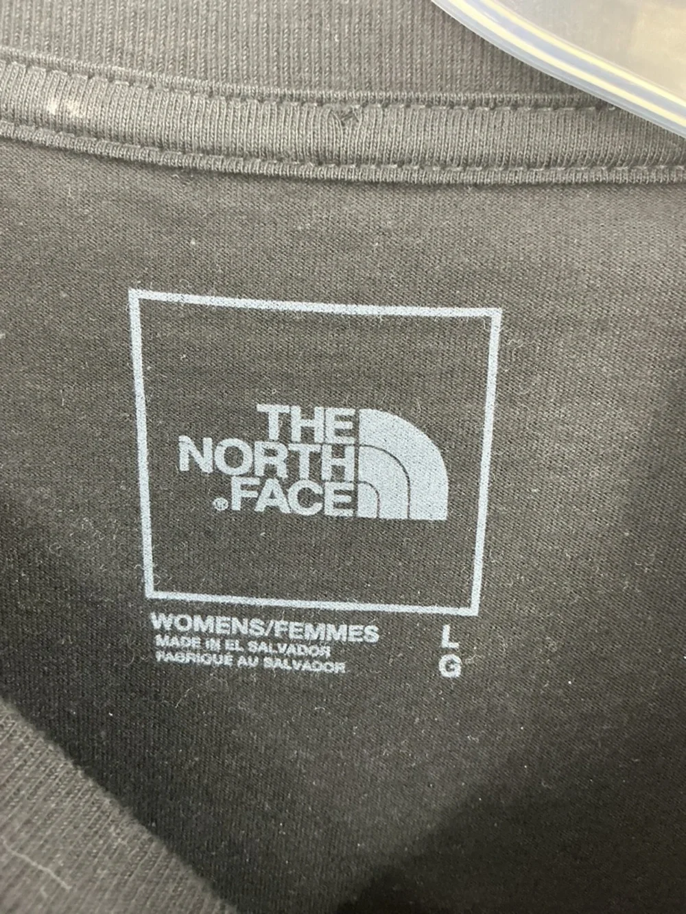 The North Face Black Long-Sleeve Logo Shirt 823